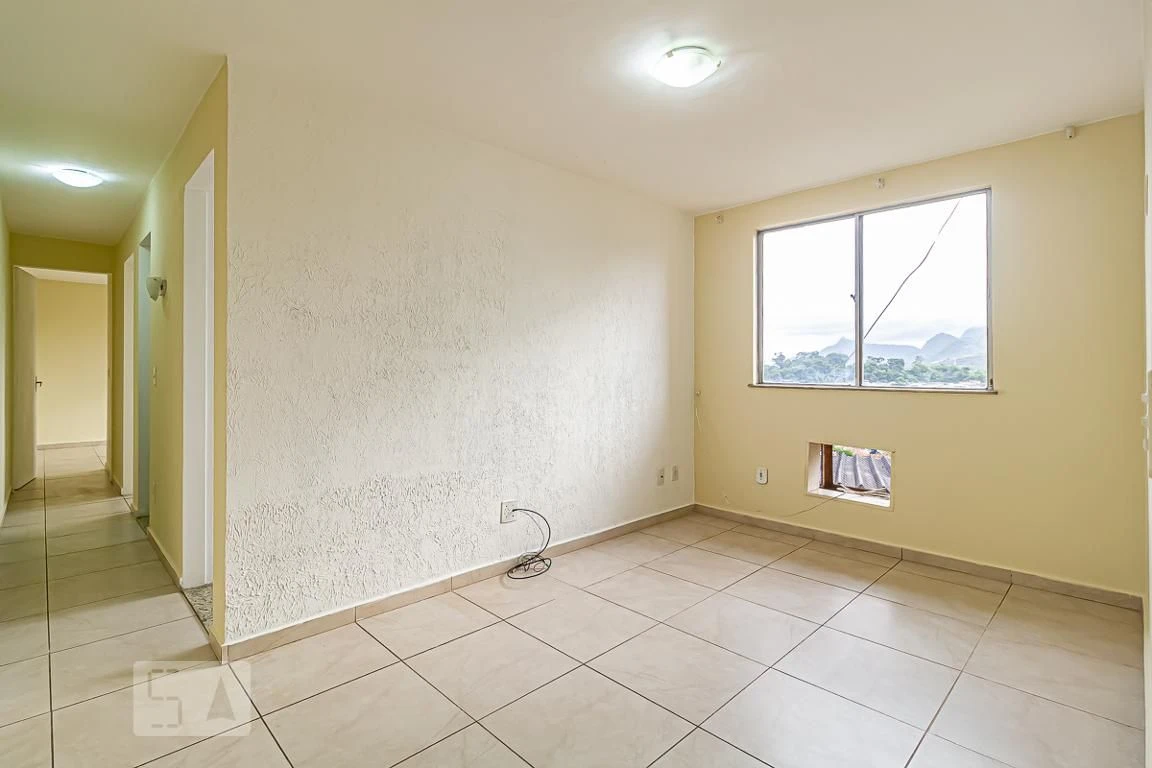 Unfurnished 2-bedroom apartment with a closed kitchen — photo 6