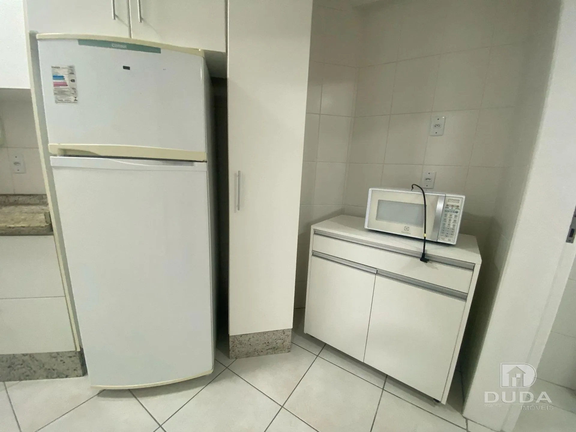 3-bedroom apartment with a home office