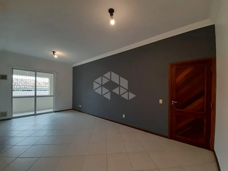2-bedroom apartment with balcony and built-in grill — photo 3