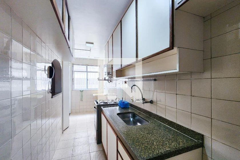 Apartamento de 2 quartos em condomínio com piscina — photo 7