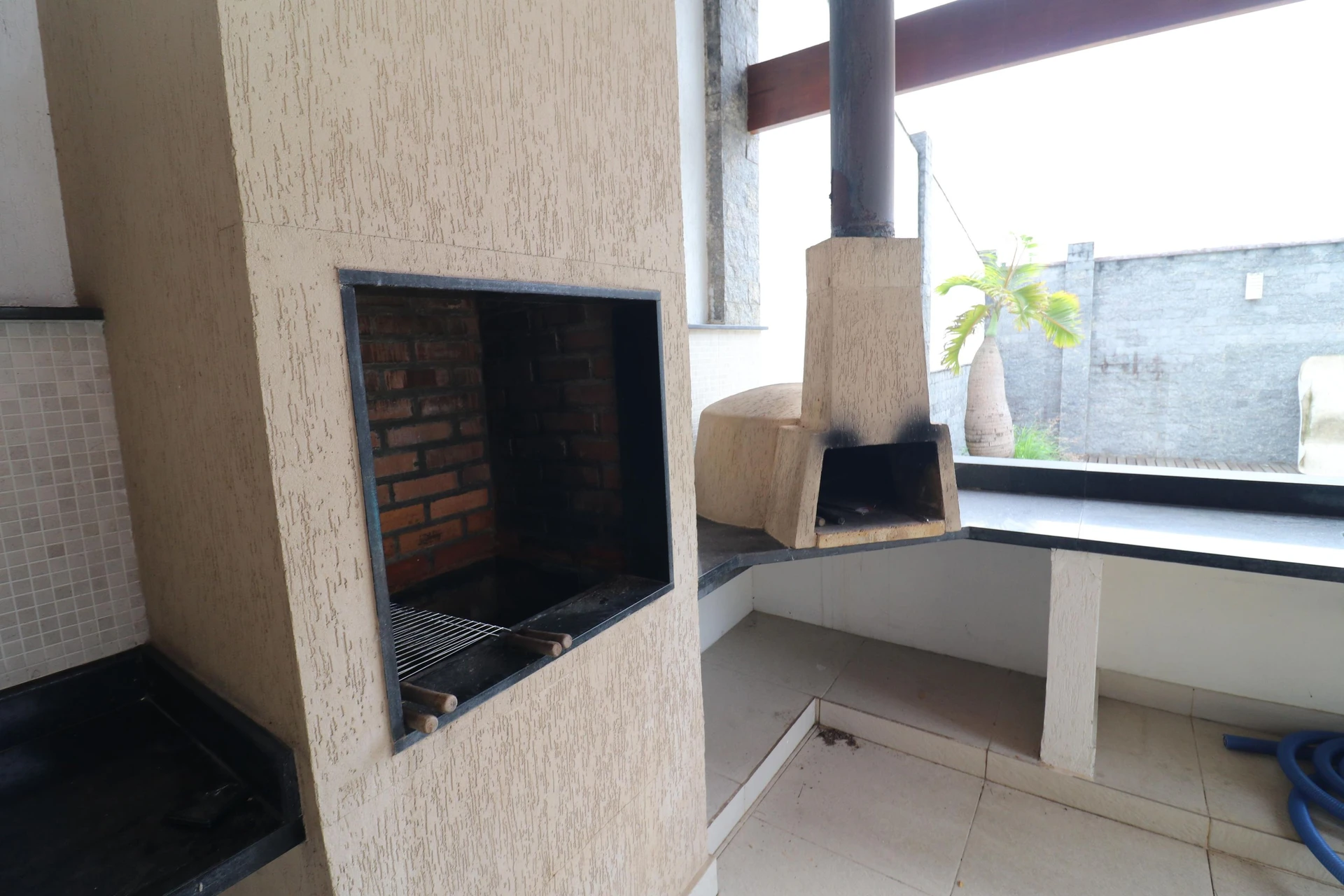 Vestidor y 5 dormitorios: casa de 420 m² — photo 24