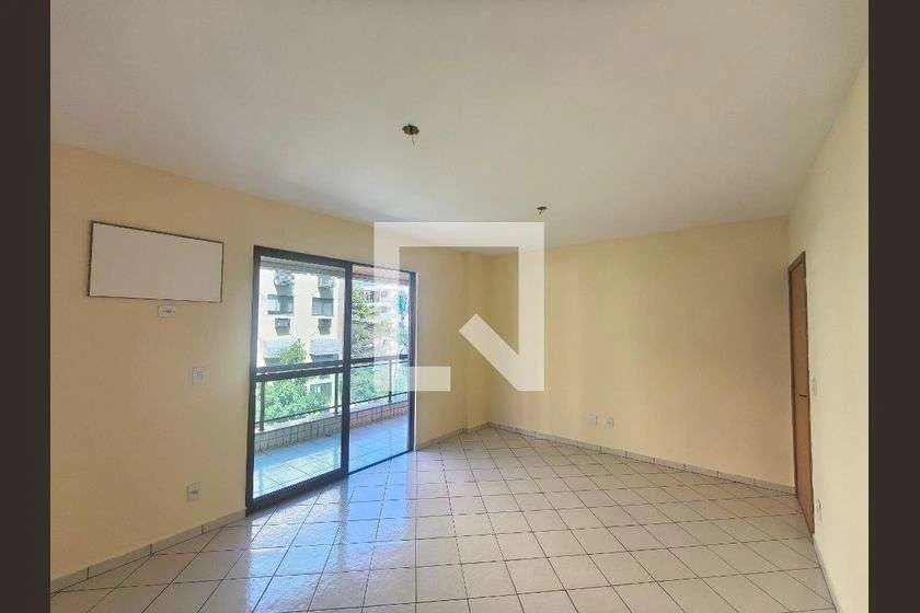 88 m² rental apartment with 2 bedrooms and balcony — photo 3