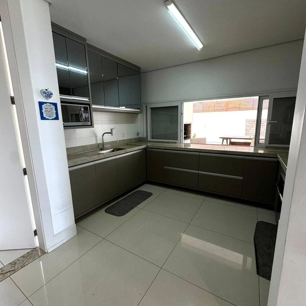 Casa de 455 m² con espacio de home office y vestidor — photo 5