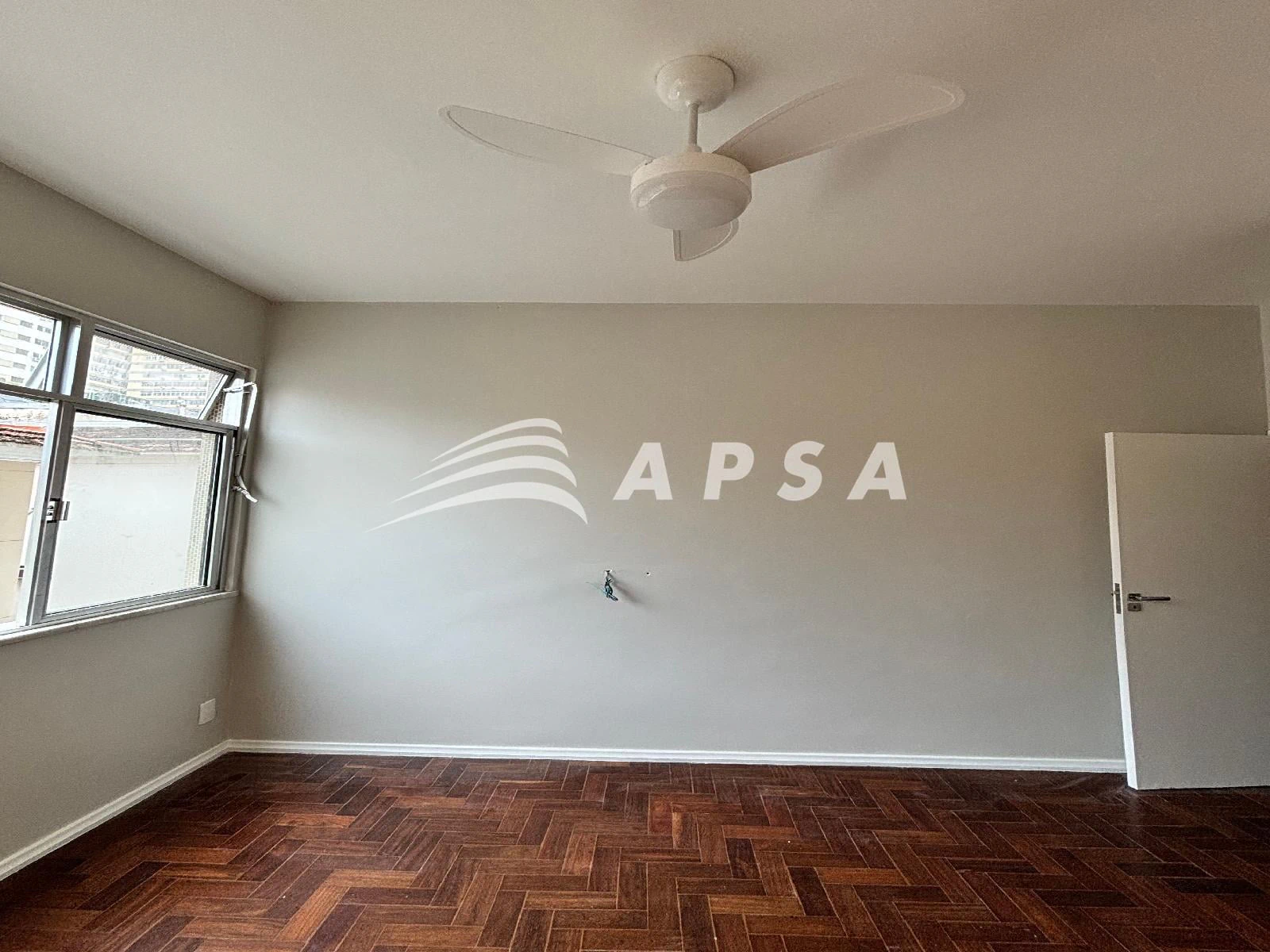Дерев'яна підлога або ламінат та 2 спальні: квартира 70 м² — photo 8