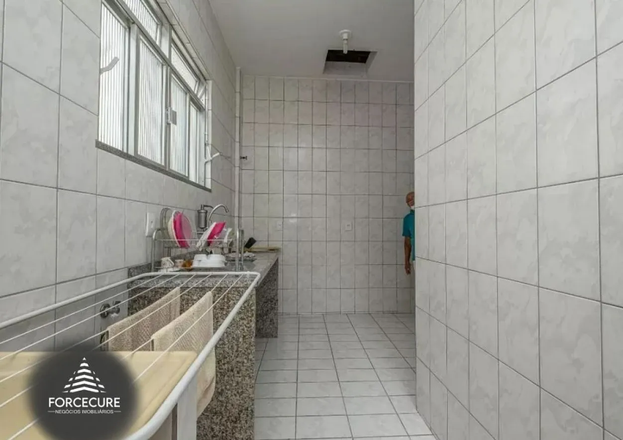 Apartamento mobiliado com 4 quartos, 3 banheiros e 1 vaga — photo 45
