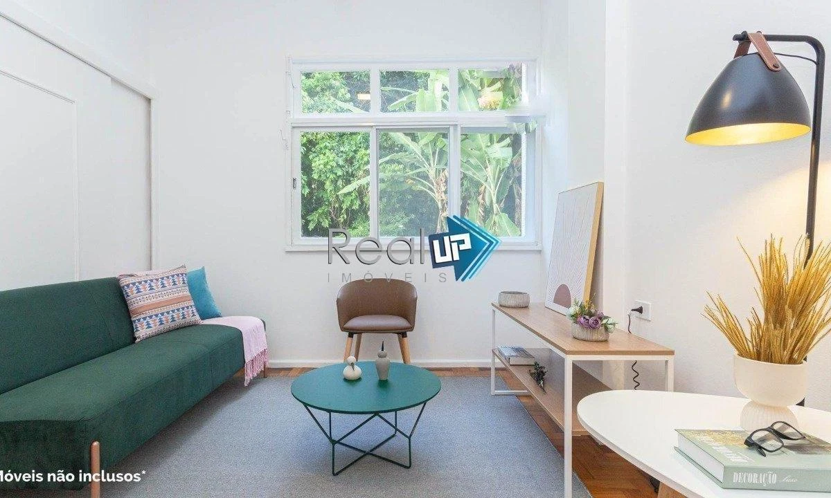 Apartment, 66 m², with wood or laminate floors — photo 8