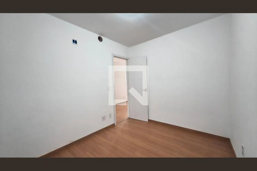 2-bedroom apartment with a mountain view — photo 19