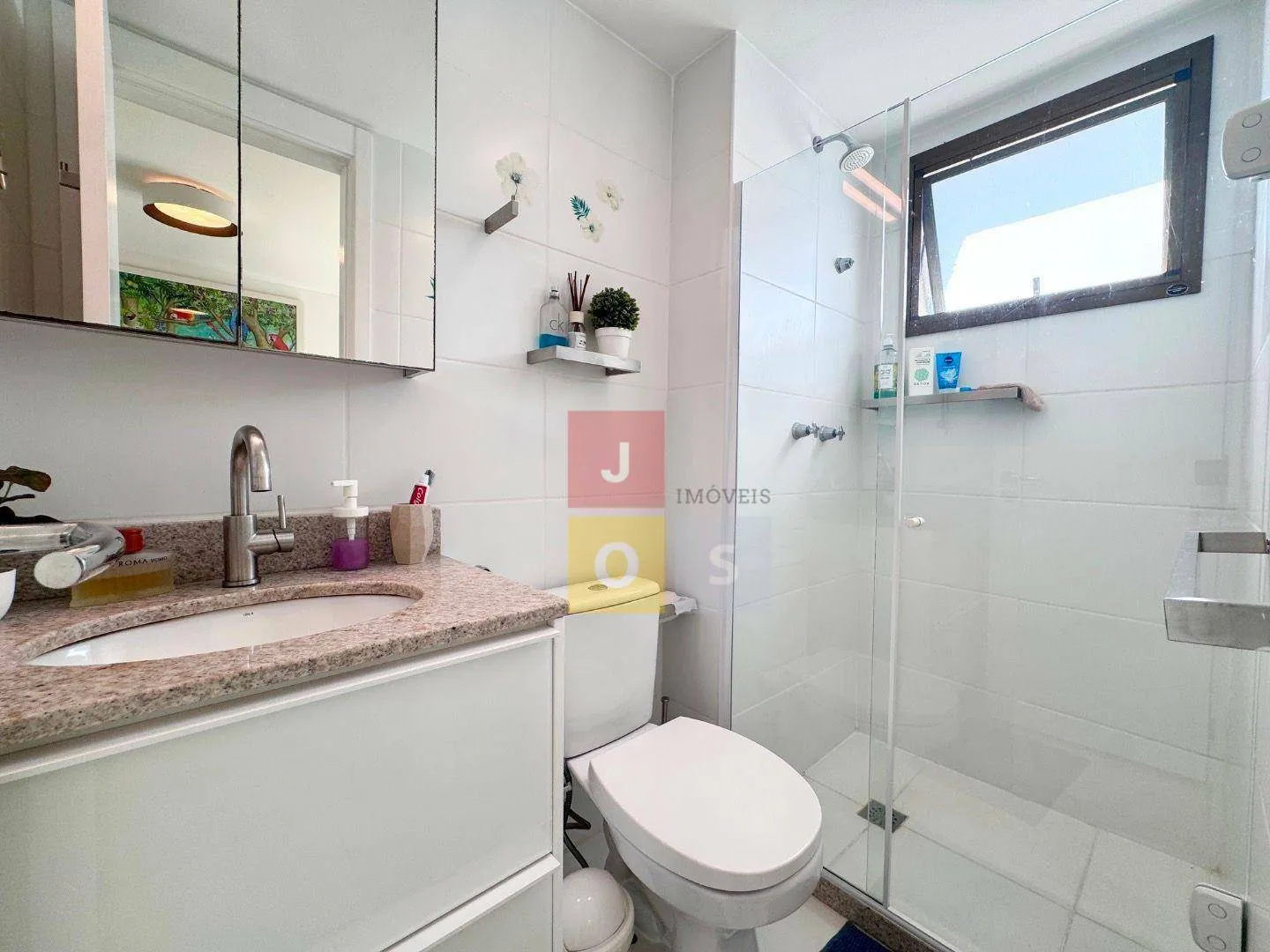 160 m² penthouse with 3 bedrooms and 2 en-suites — photo 20