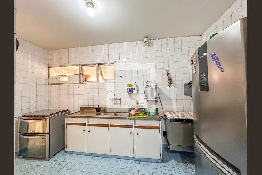 Apartamento de 4 habitaciones con 221 m² y 2 plazas — photo 46