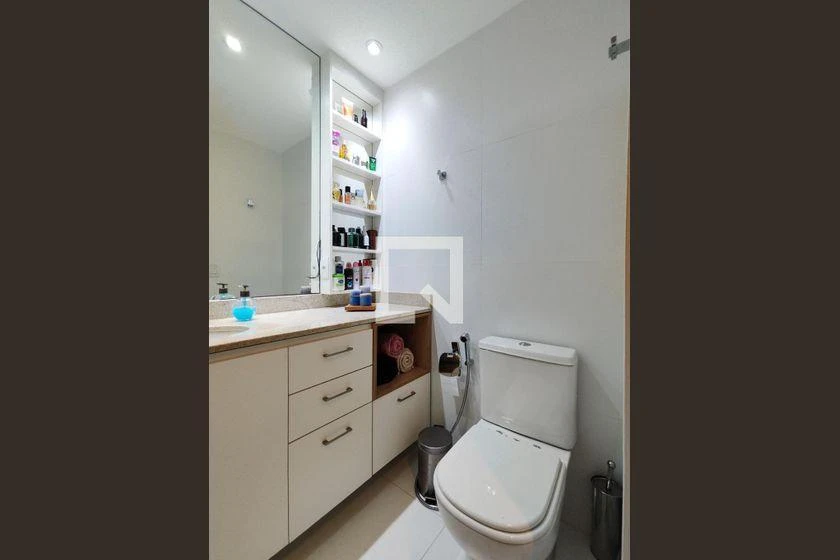 3-bedroom apartment with a mountain view — photo 31