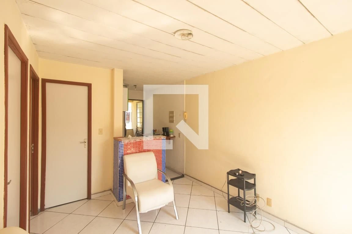 2-bedroom apartment with 1 bathroom and parking — photo 28