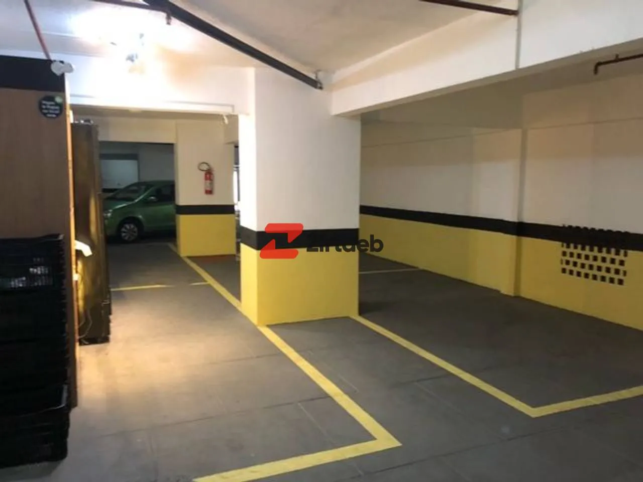 Квартира с 2 спальнями, балконом и видом на город — photo 22