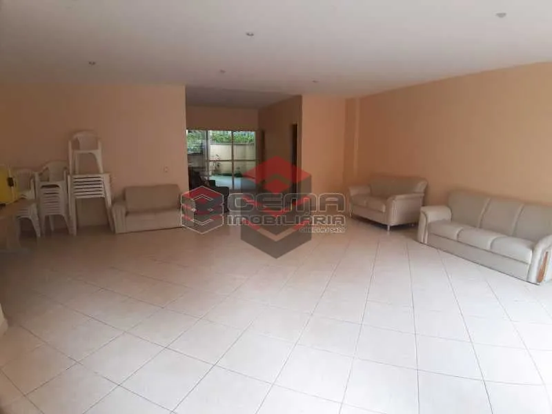 Apartment, 60 m², with wood or laminate floors