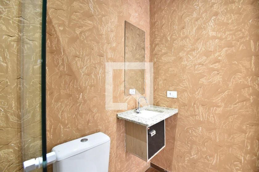 Studio, 42 m², with wood or laminate floors — photo 6
