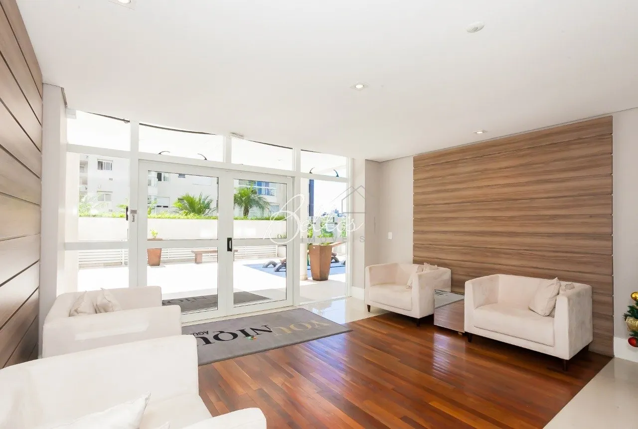 Apartment, 77 m², with a glass-enclosed balcony — photo 37