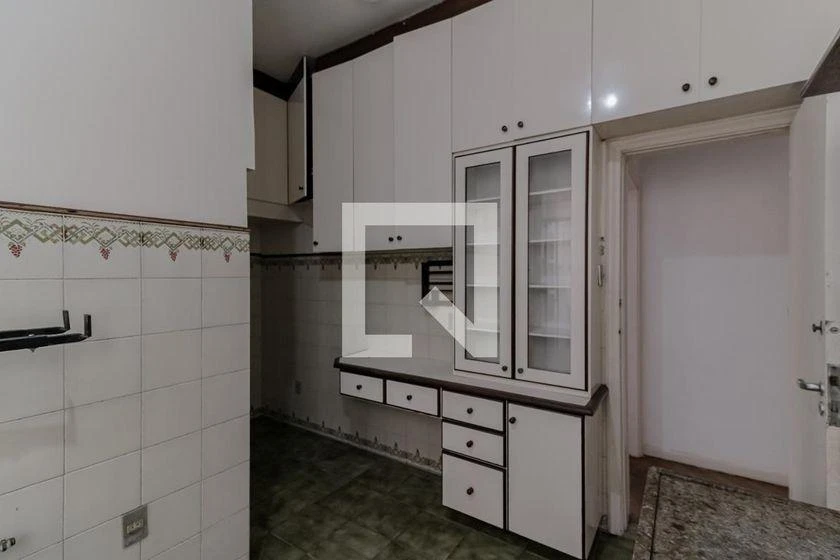 Rental apartment with 3 bedrooms, 160 m² and balcony — photo 36