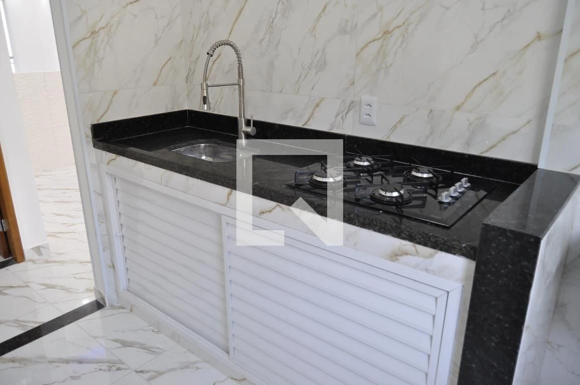 2-bedroom apartment in a building with a sauna — photo 31
