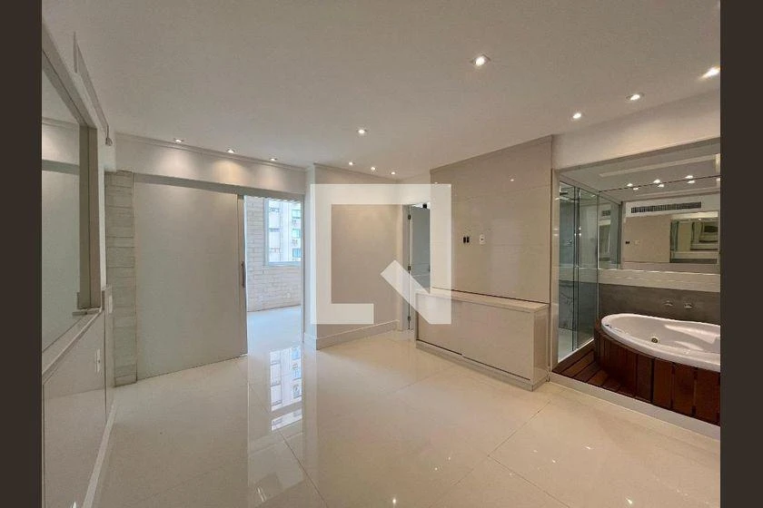 Apartamento, 105 m², com banheira — photo 36