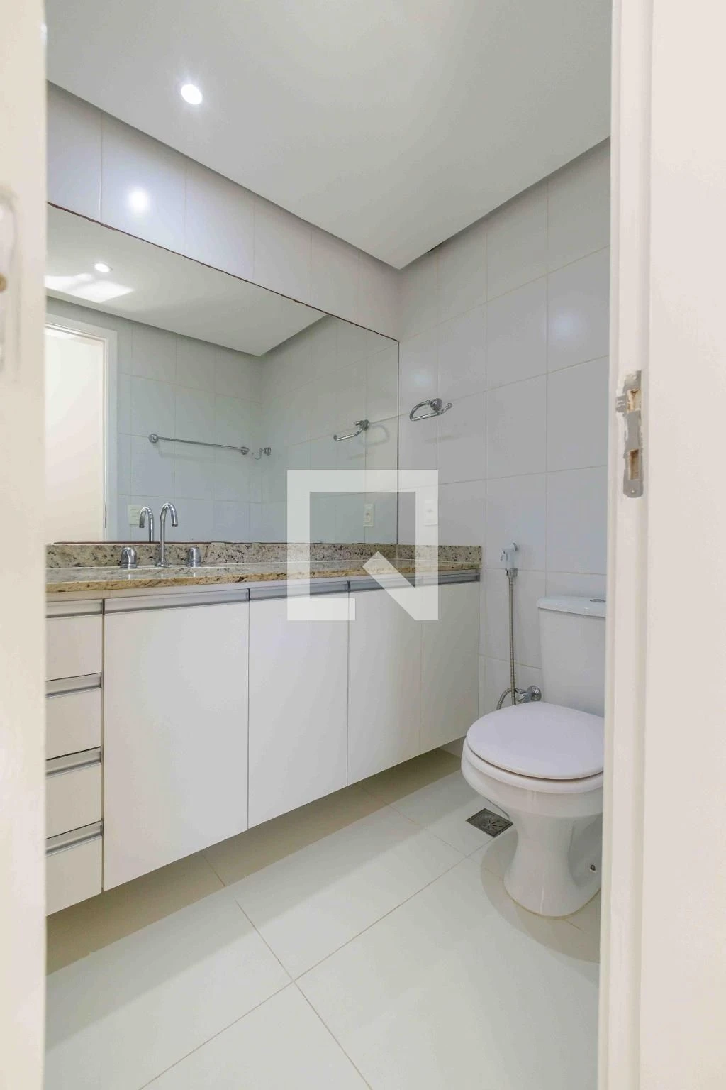 Apartamento para aluguel com 2 quartos e 2 banheiros — photo 26