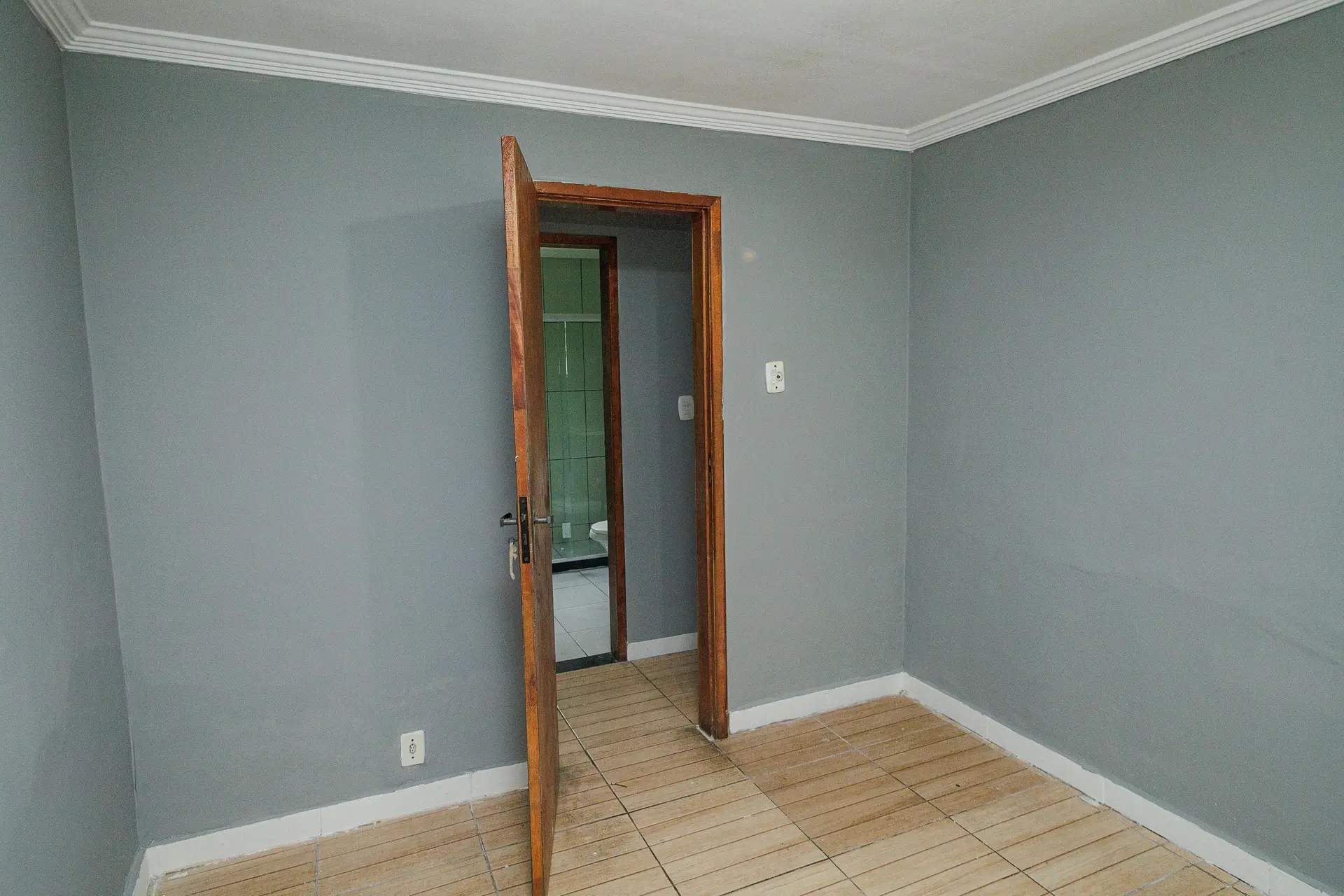 2-bedroom house with 2 bathrooms and private garden — photo 18