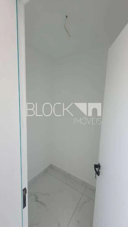 House with 5 en-suite bedrooms and private garden — photo 13