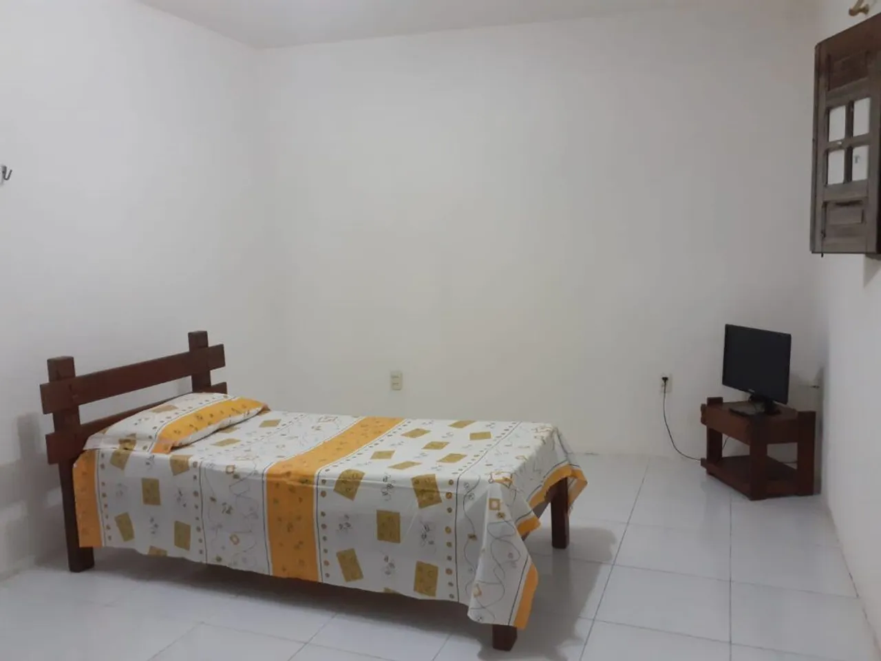 Furnished house with 3 bedrooms, closed kitchen and 70 m² — photo 4