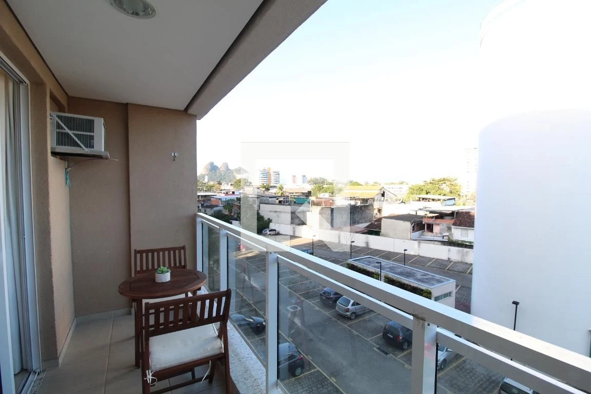 Собственный бассейн и 2 спальни: квартира 64 м² — photo 21