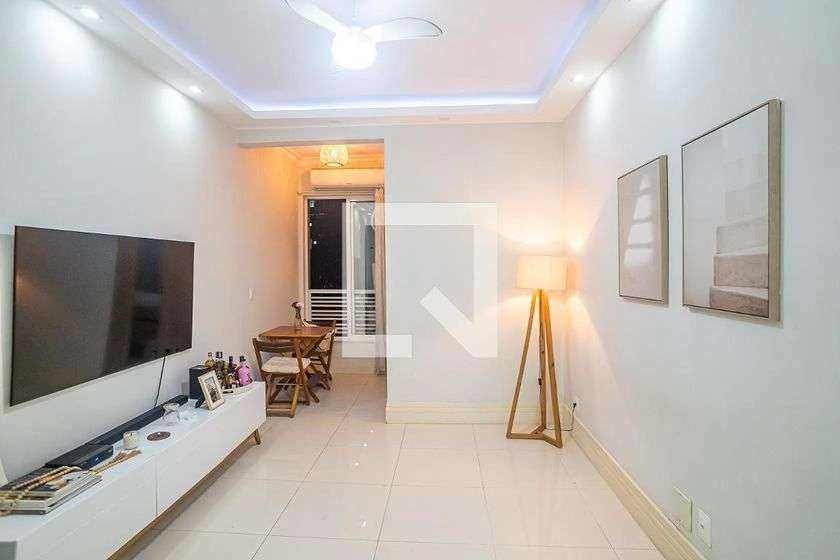 1-bedroom apartment with an open-plan gas kitchen — photo 6