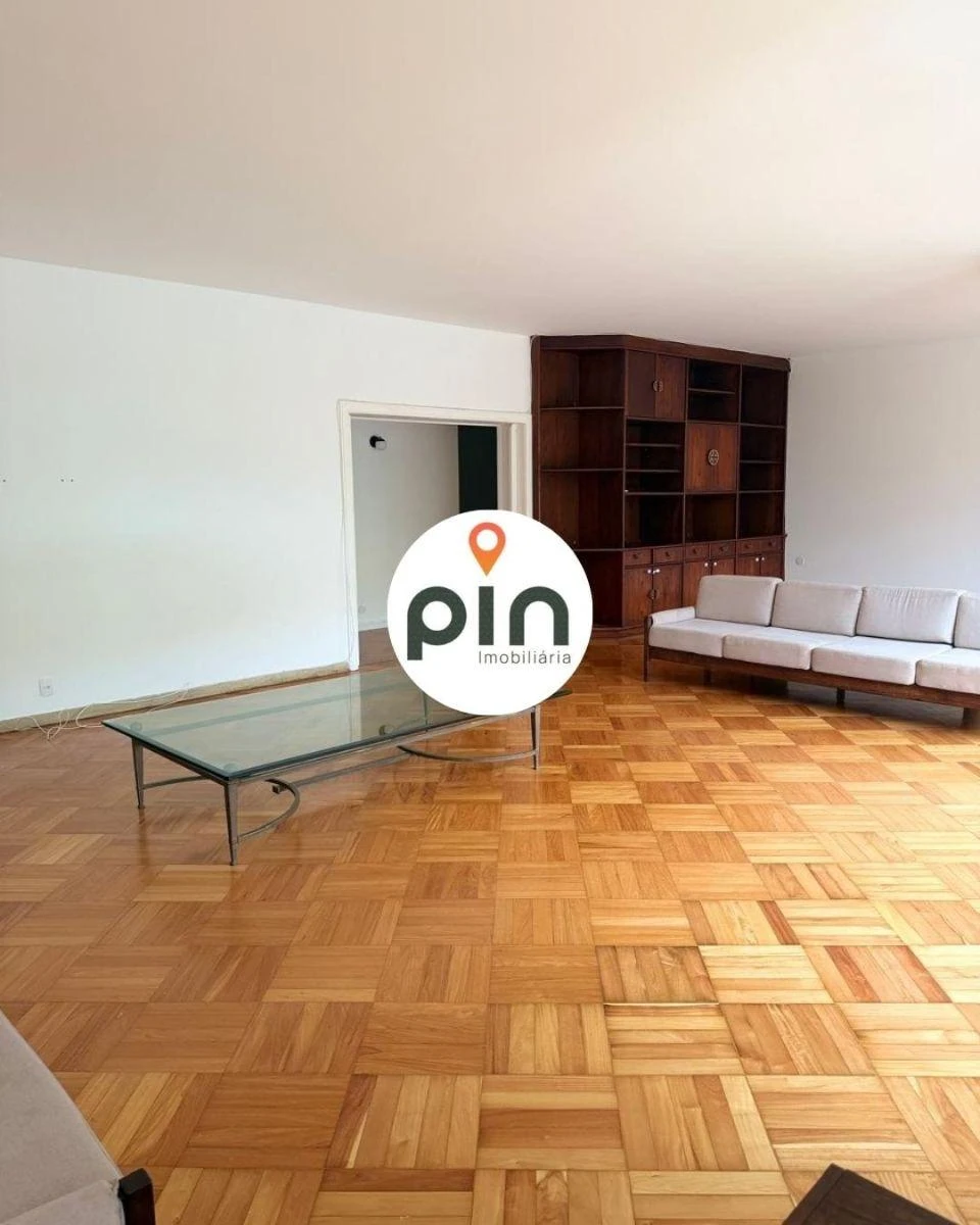 Apartamento mobiliado com cozinha fechada e fogão a gás — photo 34