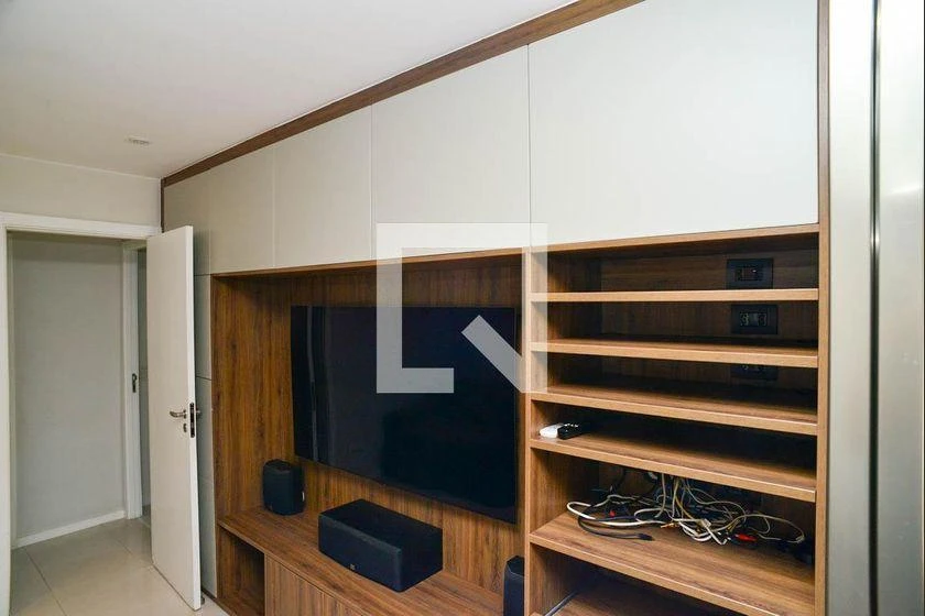 Washing machine in a 3-bedroom apartment, 160 m² — photo 24