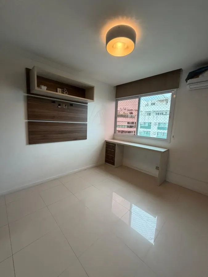 3-bedroom apartment with a home office in Rio de Janeiro — photo 7