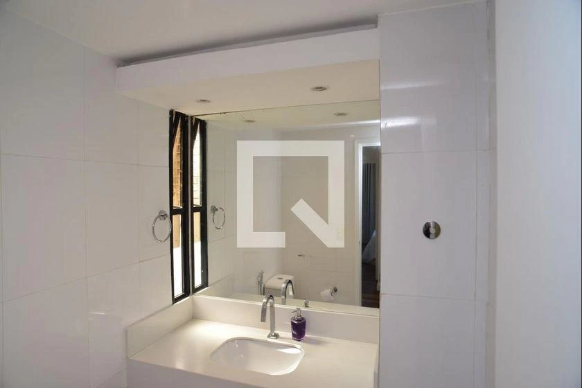 Furnished 4-bedroom apartment 145 m² with 2 parking spots — photo 42