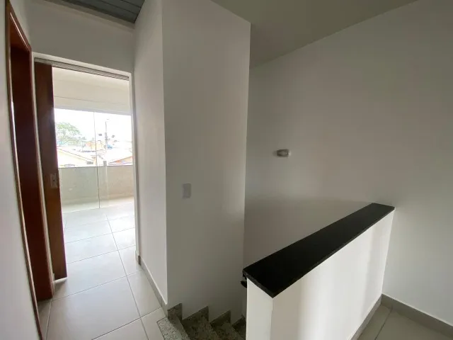 Apartment with 3 bedrooms and balcony for rent — photo 19