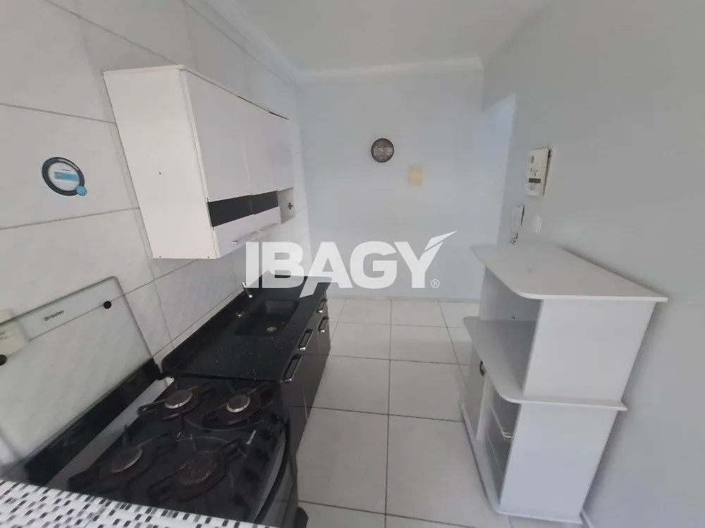 Apartment with 2 bedrooms and a private BBQ area — photo 14