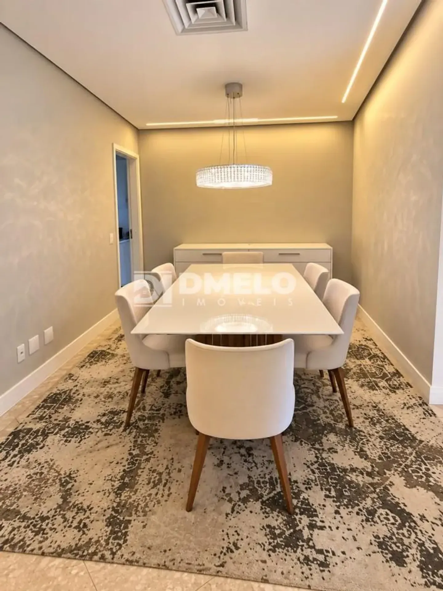 Apartamento mobiliado, 220 m², com janelas do piso ao teto — photo 22