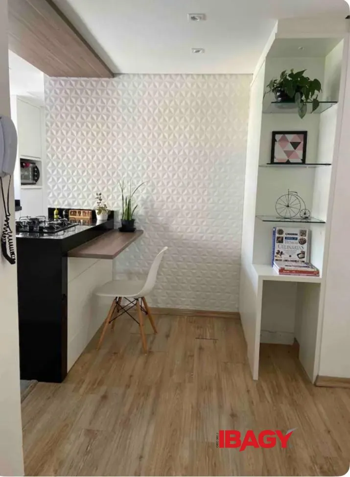 Furnished 100 m² apartment with 3 bedrooms and parking — photo 3