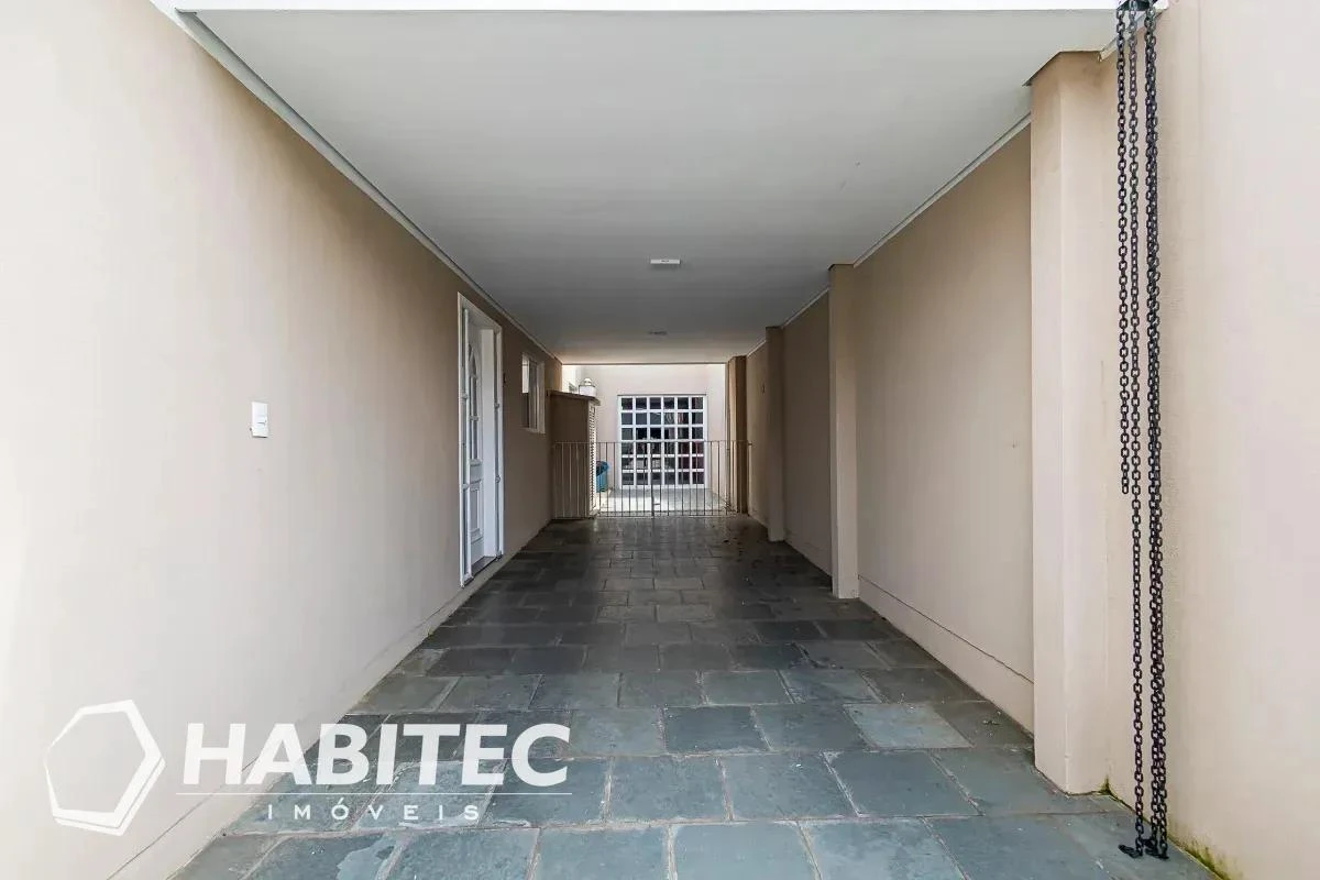 Casa de 3 quartos com banheira — photo 27