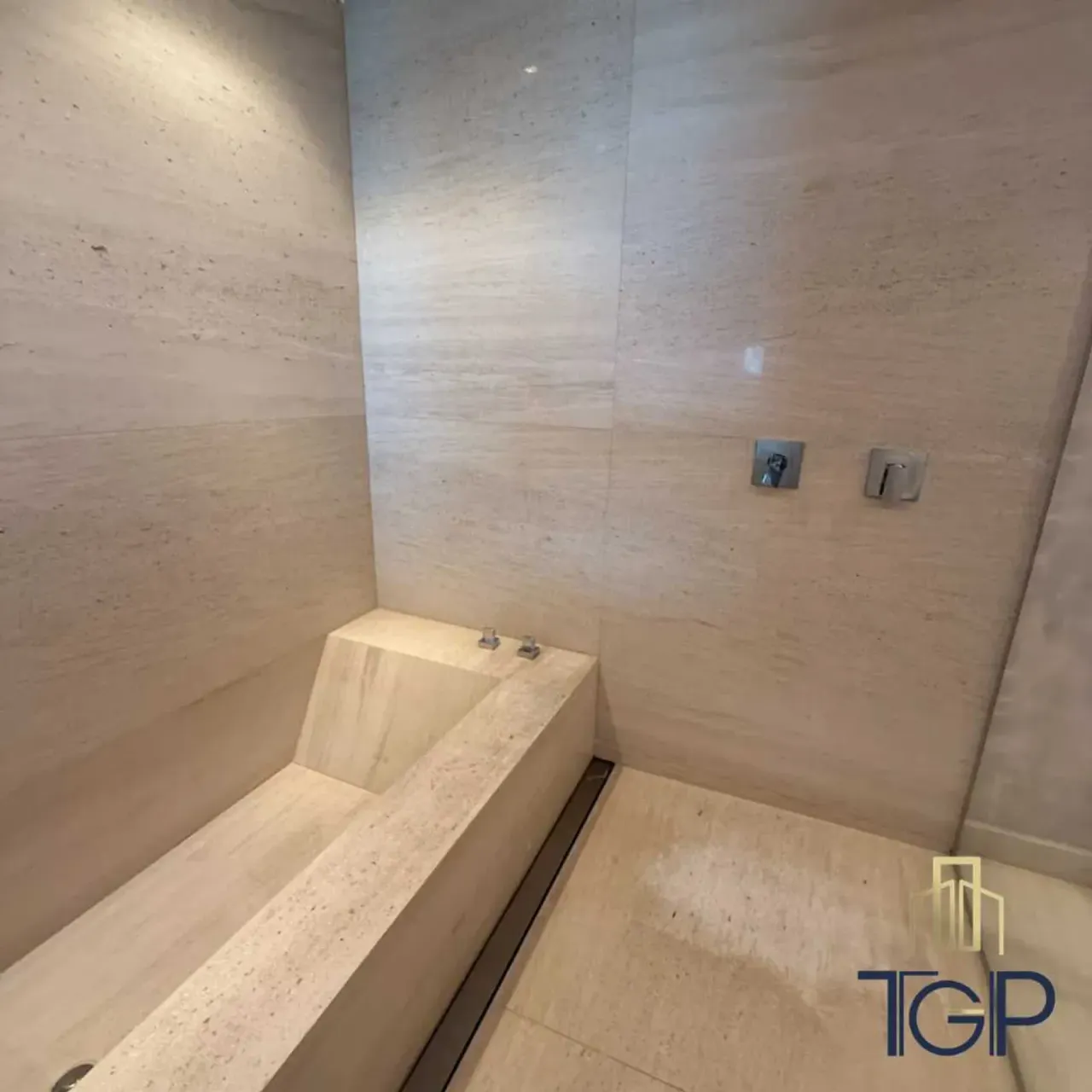 Apartamento mobiliado de 121 m² com 1 quarto e varanda — photo 10