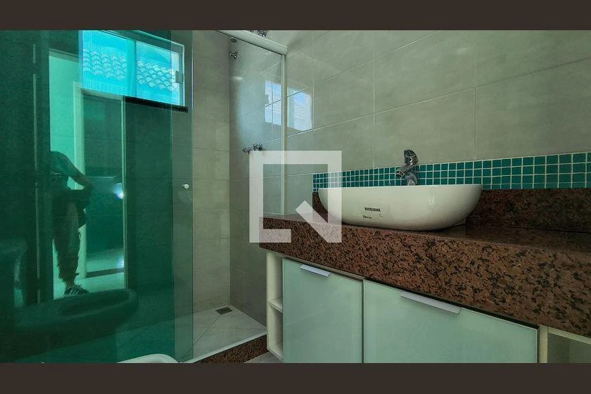 Casa de 300 m² com 3 suítes e 6 banheiros — photo 36