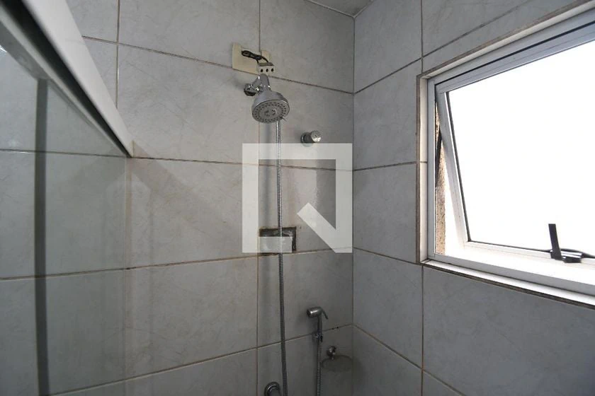 3-bedroom house with a garden in Curitiba — photo 23