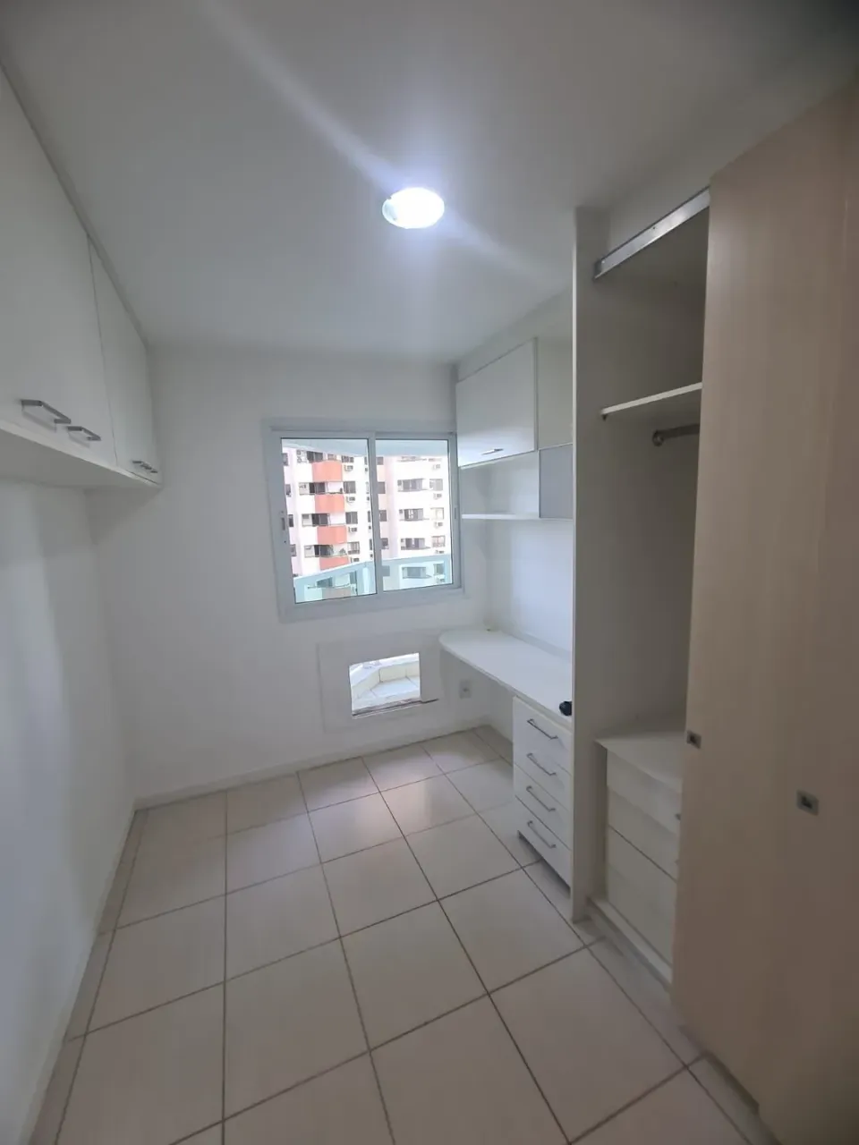 Furnished apartment with 2 bedrooms and parking spot — photo 6