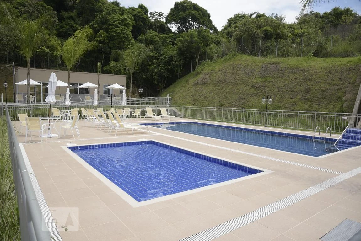 Wood or laminate floors in a 2-bedroom apartment, 45 m² — photo 18