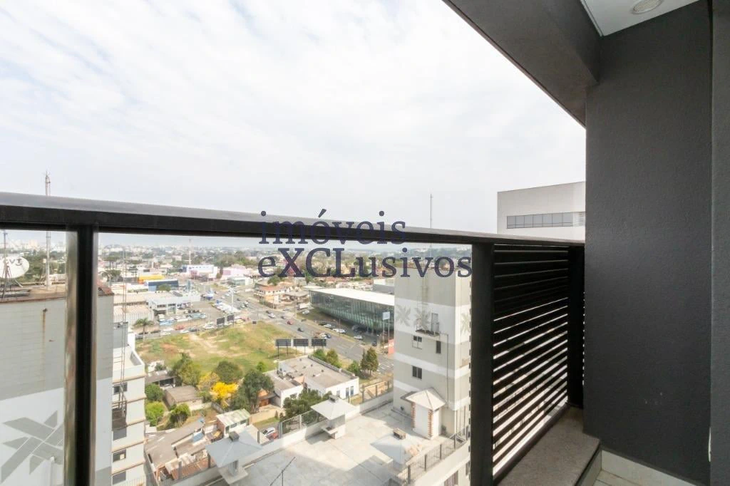 One-bedroom apartment with a private pool in Curitiba — photo 11