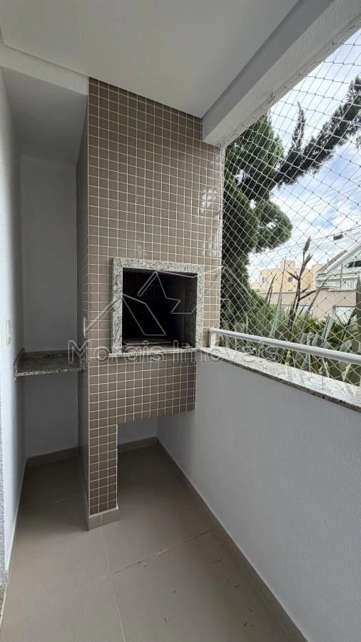 Home office in a 3-bedroom apartment, 82 m²