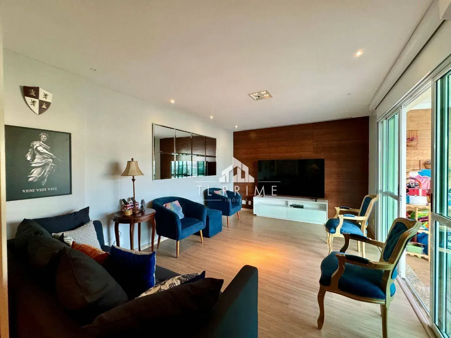 Apartamento mobiliado de 205 m² com 3 dormitórios e jardim — photo 28