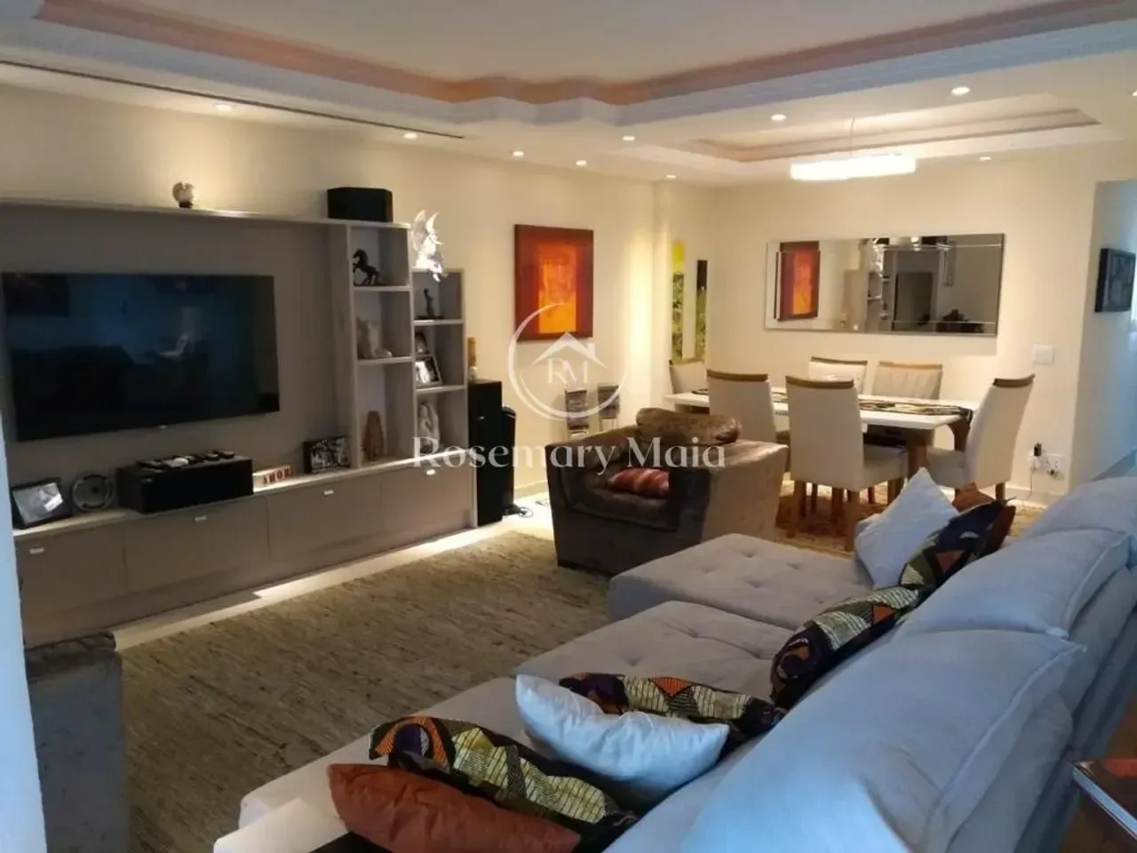 Apartamento mobiliado com 3 quartos e varanda de vidro — photo 12