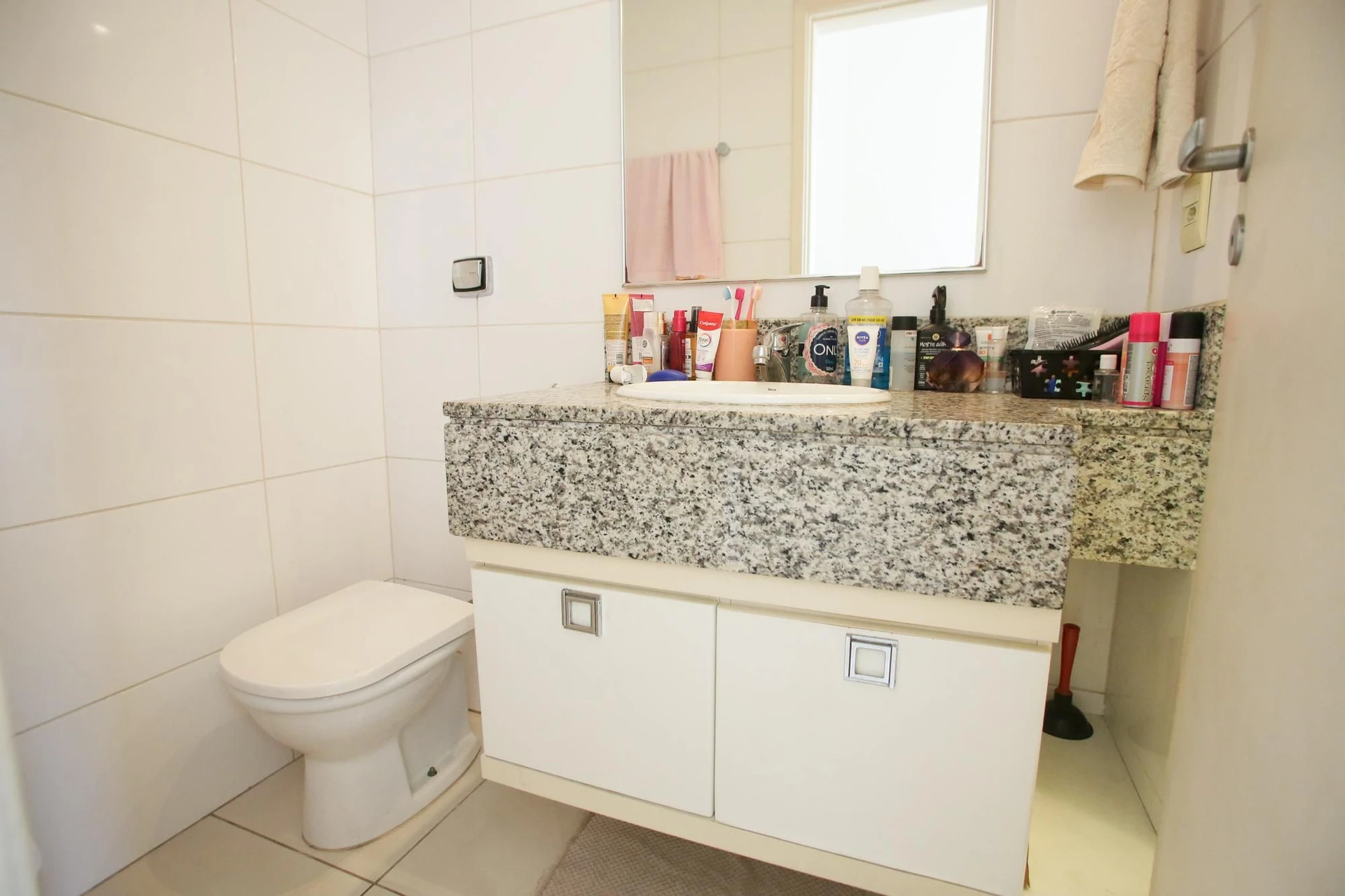 Apartamento mobiliado: 4 quartos, 4 banheiros e 2 vagas — photo 29