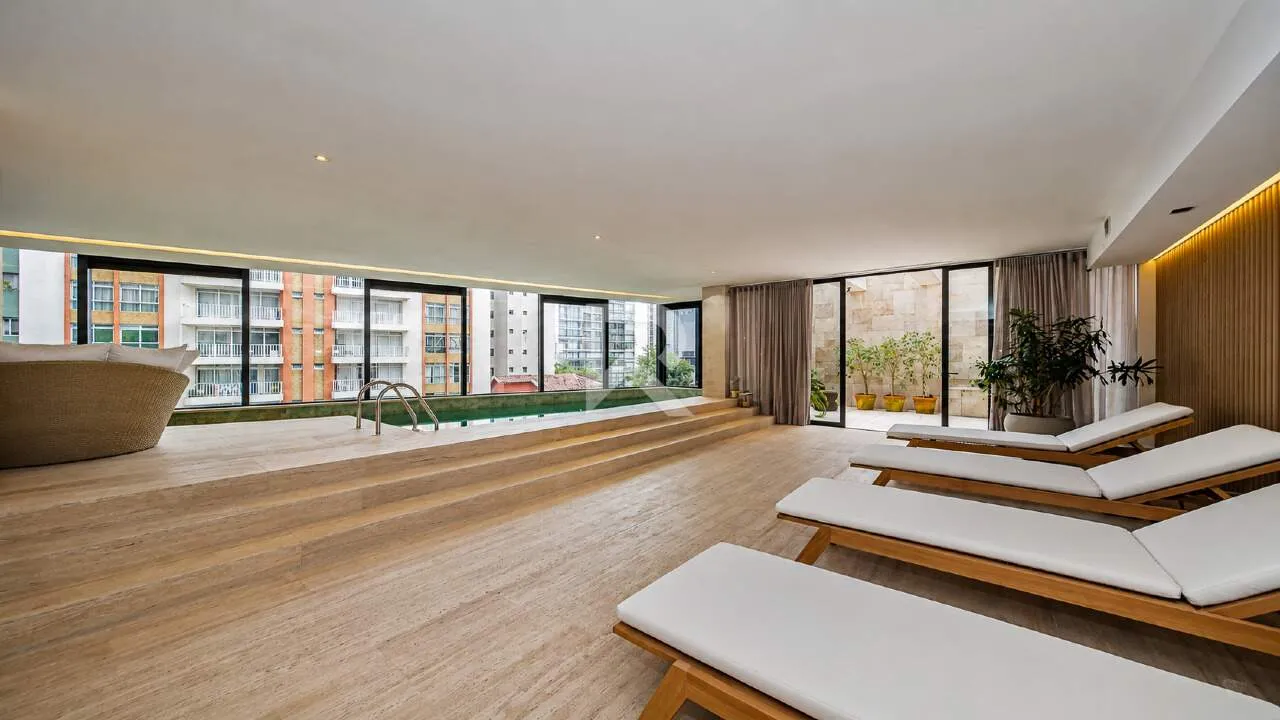 Квартира 230 м²: 3 спальни с ванными и 4 парковки — photo 7