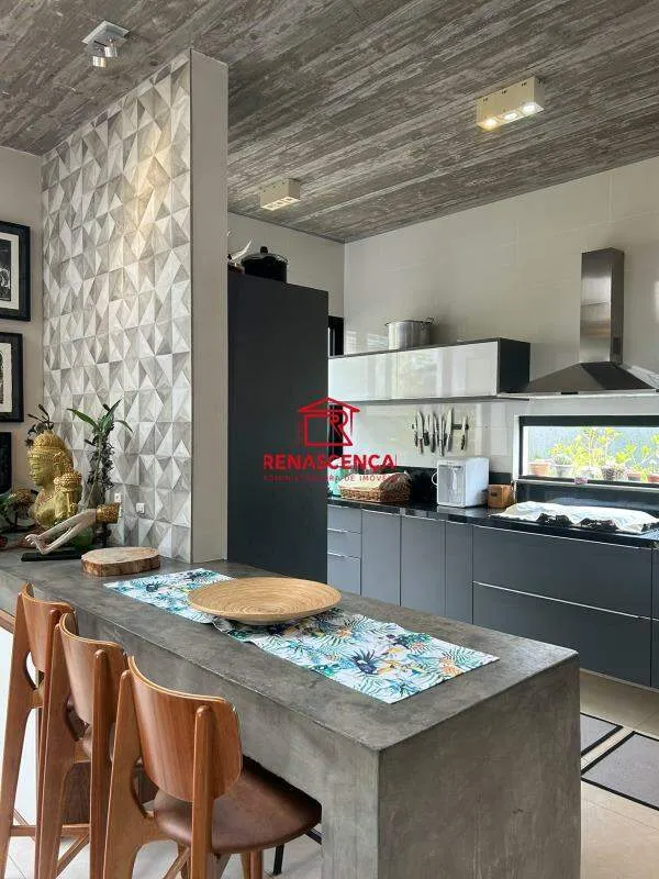 Casa amueblada, 780 m², con balcón cerrado con vidrio — photo 2