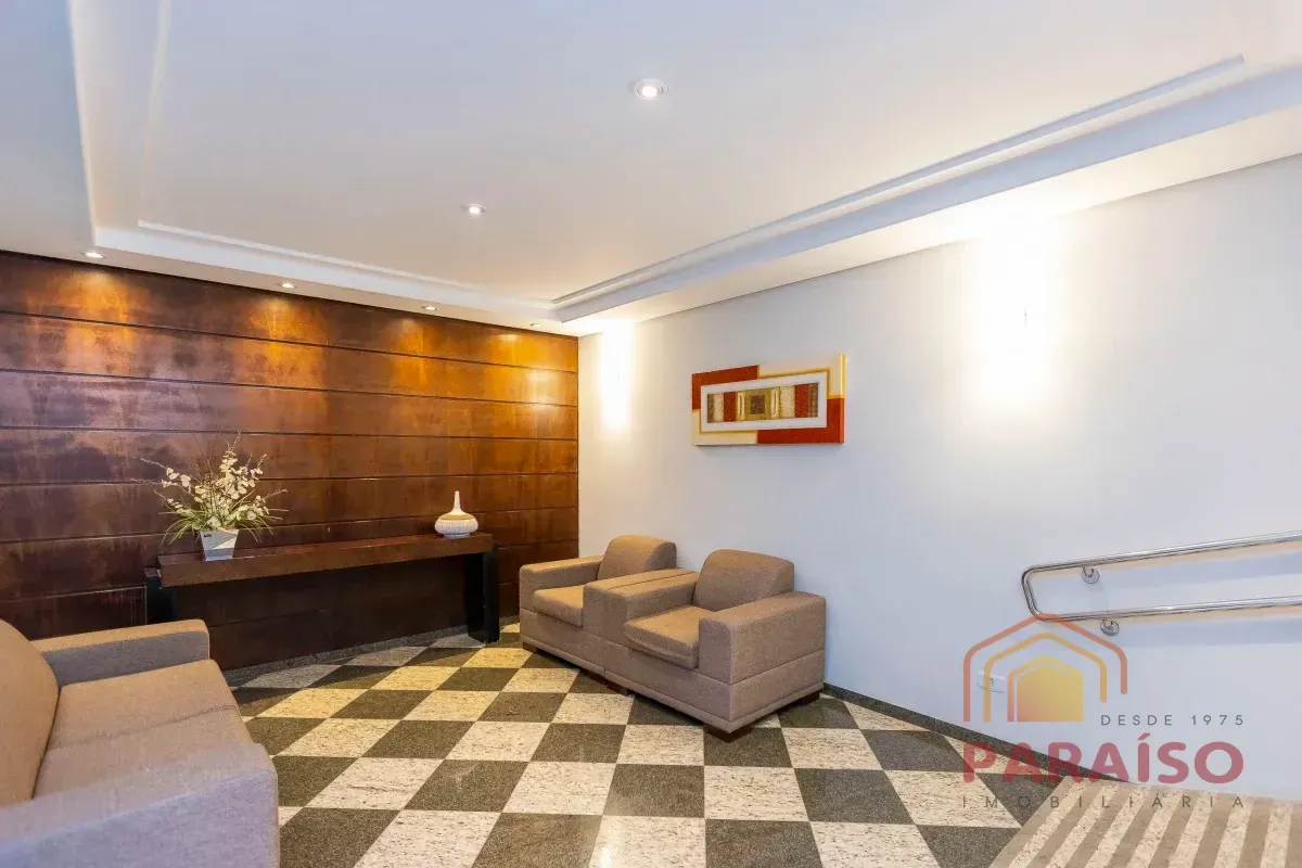 3-bedroom apartment in a building with a gym — photo 22